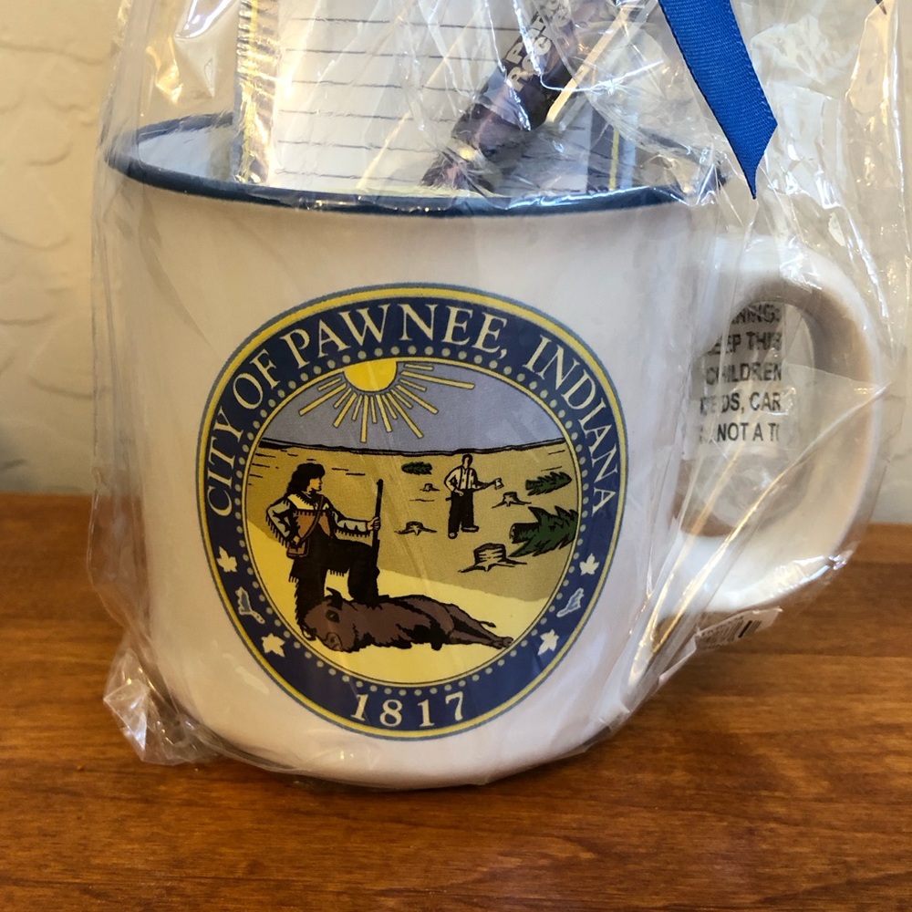 ❌Parks and Recreation Mug and Stationery Gift Set Pawnee Show